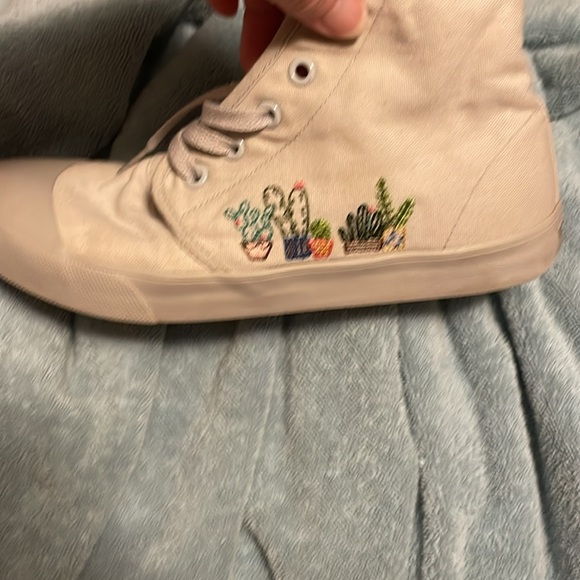 Bangs high top shoes - Picture 3 of 4